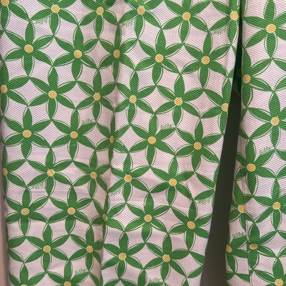 Lilly Pulitzer white capris with green and yellow - Picture 2 of 9